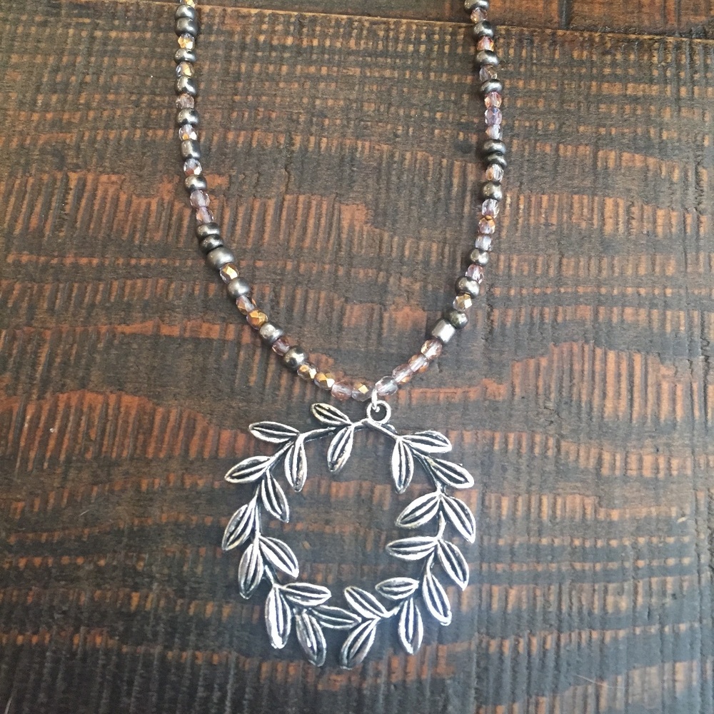 Pendant Necklace beaded handmade christmas gift - Picture 7 of 8